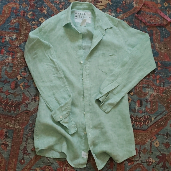Frank & Eileen Tops - Frank & Eileen linen shirt resort size XS